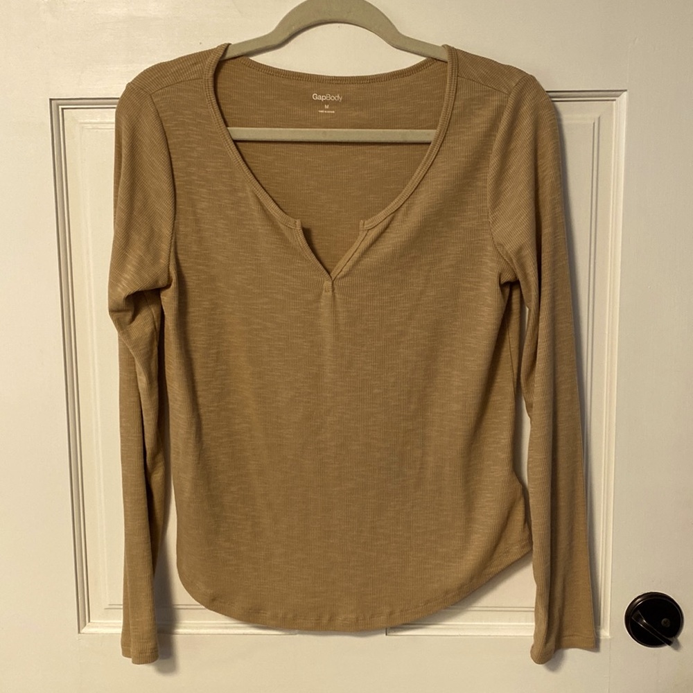 EUC GapBody long sleeve tee (M)